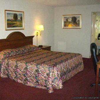 Harrisonville Inn & Suites Rom bilde