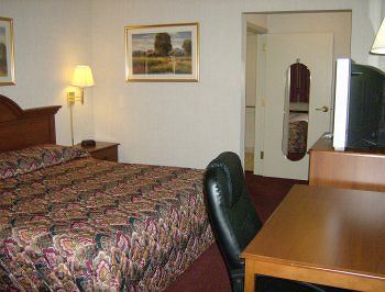 Harrisonville Inn & Suites Eksteriør bilde